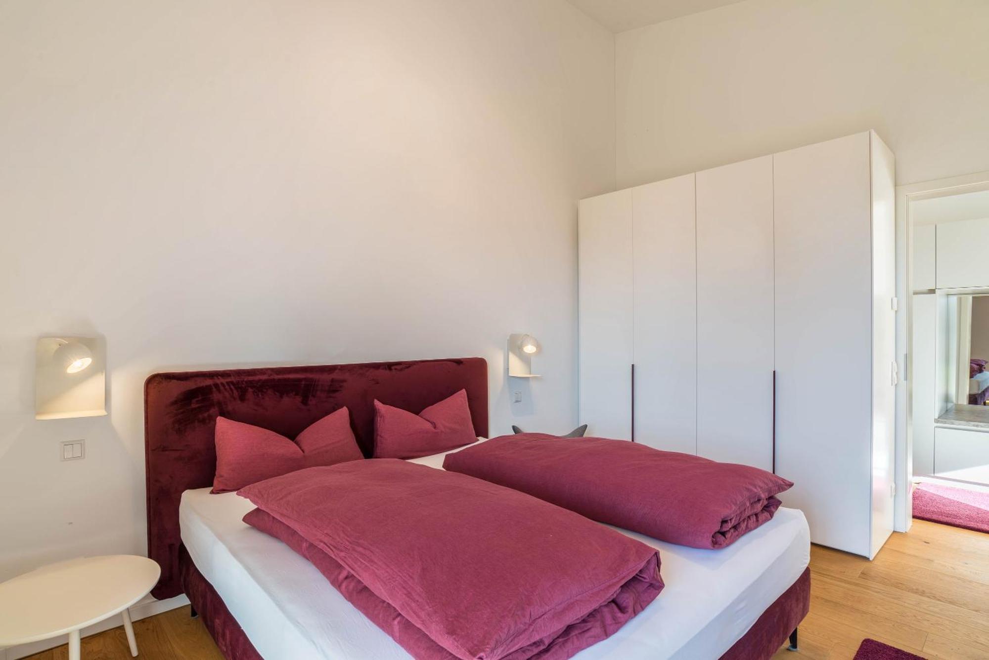 Apartment Reiser